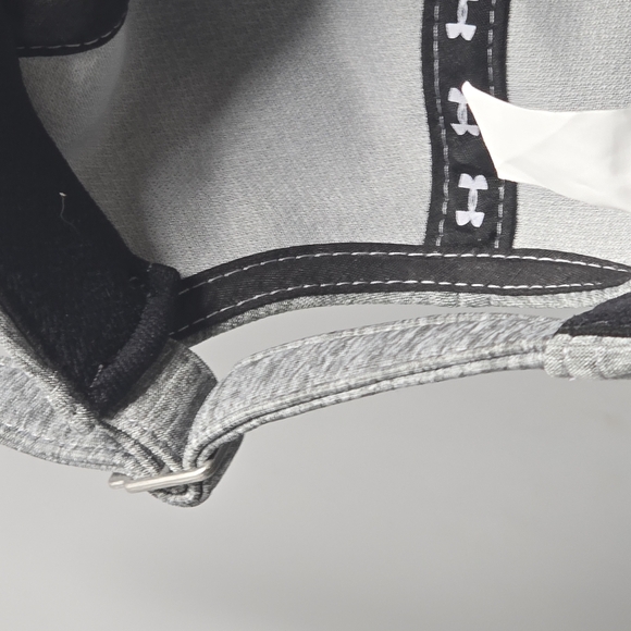 Under Armour Twisted Renegade True Grey Heather Woman Adjustable 90% Polyester - Picture 7 of 15